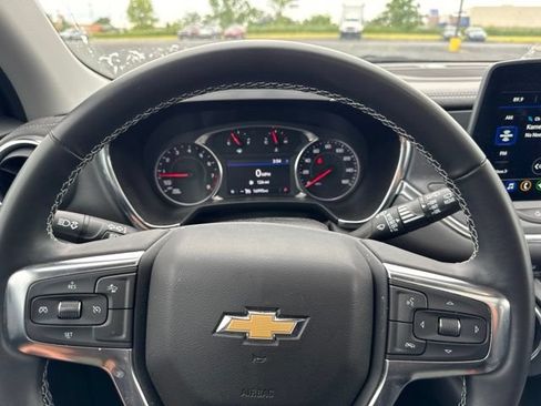 Used 2024 Chevrolet Blazer LT w/ LPO, Floor Liner Package FWD image 9