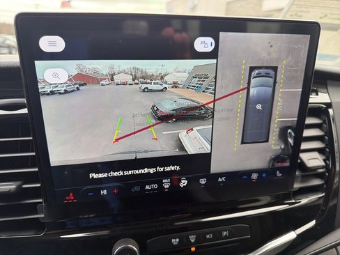 New 2026 Ford Transit 350 XLT image 17