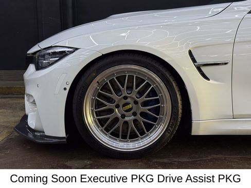 Used 2018 BMW M3 RWD image 4