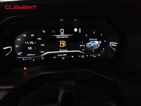 Used 2023 GMC Yukon Denali Ultimate image 14