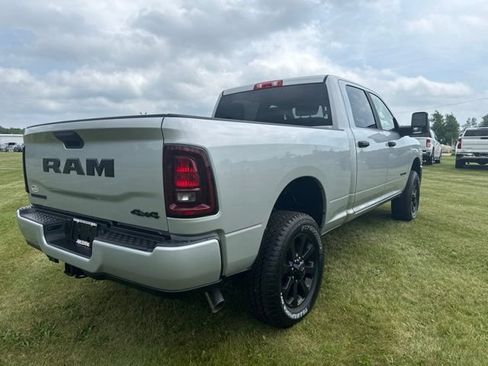 New 2026 RAM 2500 Big Horn AWD/4WD image 5