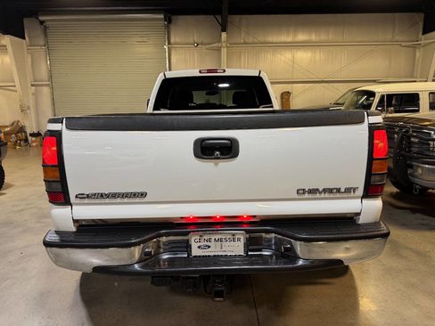Used 2005 Chevrolet Silverado 3500 LT w/ Heavy-Duty Power Package image 16