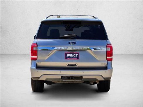 Used 2021 Ford Expedition Max XLT w/ FX4 Off-Road Package AWD/4WD image 6