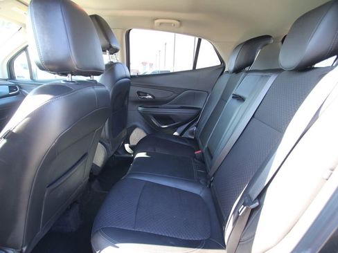 Used 2018 Buick Encore Preferred image 7