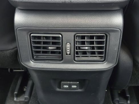 Used 2025 Toyota RAV4 XSE w/ Advanced Technology Package AWD/4WD image 34