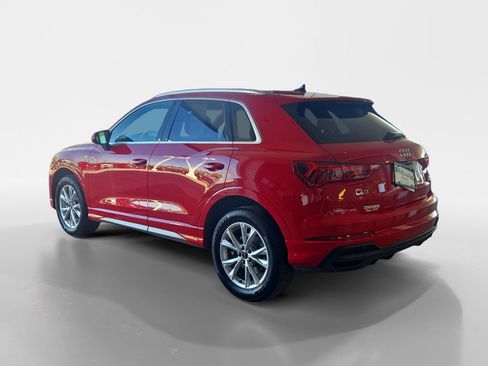 Used 2024 Audi Q3 2.0T Premium AWD/4WD image 3