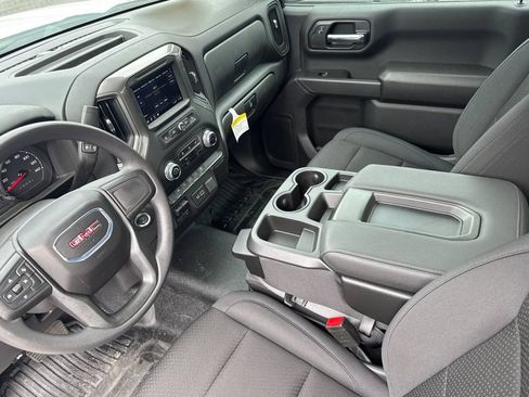 Used 2025 GMC Sierra 1500 Pro w/ Pro Value Package AWD/4WD image 10