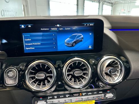 New 2026 Mercedes-Benz GLA 250 4MATIC image 10