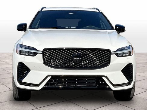 New 2026 Volvo XC60 T8 Ultra w/ Climate Package AWD/4WD image 5