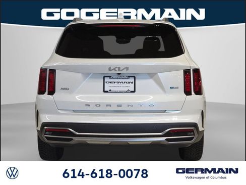 Used 2022 Kia Sorento EX w/ Panoramic Sunroof Package AWD/4WD image 11
