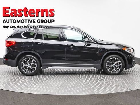 Used 2022 BMW X1 xDrive28i w/ Convenience Package AWD/4WD image 4