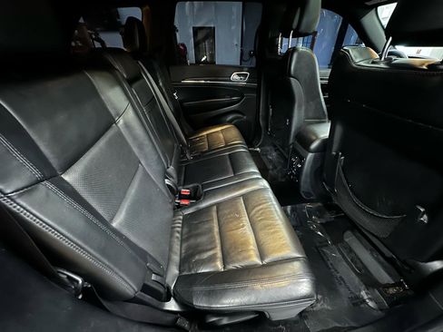 Used 2020 Jeep Grand Cherokee Limited w/ Luxury Group II image 17