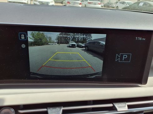 New 2025 Hyundai Tucson SEL image 10