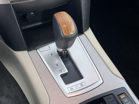 Used 2013 Subaru Outback 3.6R Limited w/ Moonroof Pkg image 20