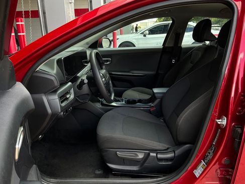 Used 2025 Kia K4 FWD image 10