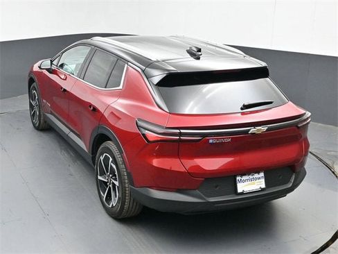 New 2026 Chevrolet Equinox EV LT image 43