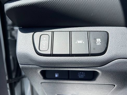 Used 2020 Hyundai Ioniq Blue FWD image 34