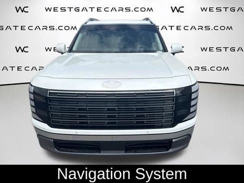 Used 2026 Hyundai Palisade SEL FWD image 2