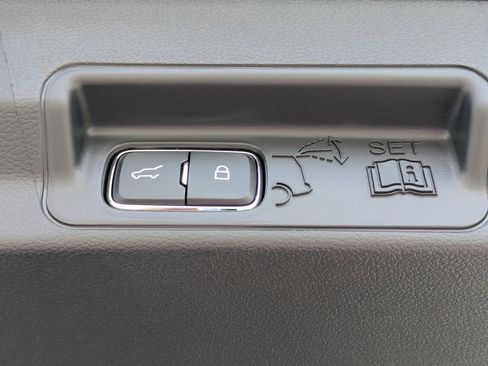 New 2026 Ford Explorer Active image 14