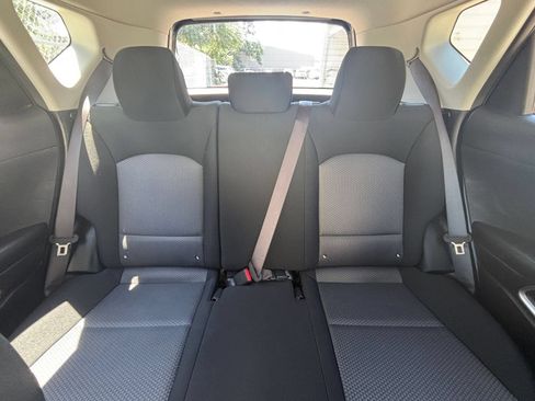Used 2025 Kia Soul LX w/ LX Technology Package FWD image 35