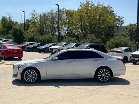 Used 2017 Cadillac CT6 Premium Luxury w/ Comfort Package AWD/4WD image 6