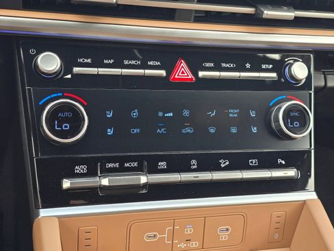 New 2026 Hyundai Santa Fe Limited AWD/4WD image 20