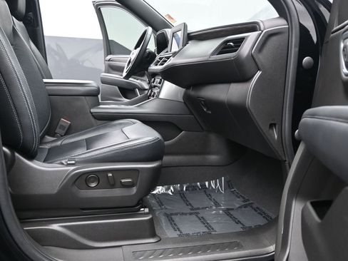Used 2022 Chevrolet Tahoe LS RWD image 17