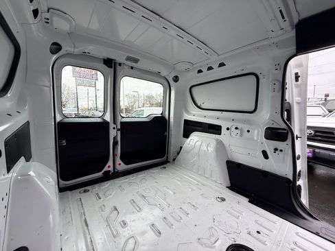 Used 2022 RAM ProMaster City Tradesman image 20