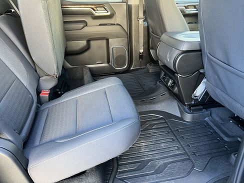 Used 2023 GMC Sierra 1500 Elevation w/ LPO, Elevation Black Package image 20