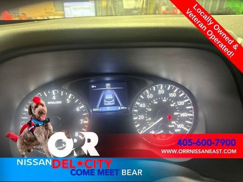 Used 2019 Nissan Pathfinder S FWD image 4