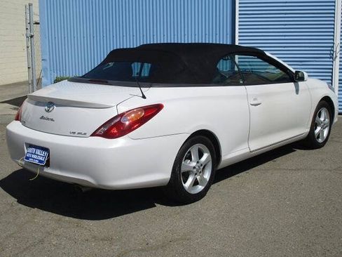 Used 2004 Toyota Solara SLE FWD image 4
