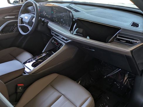 New 2025 Audi Q5 Premium Plus image 9