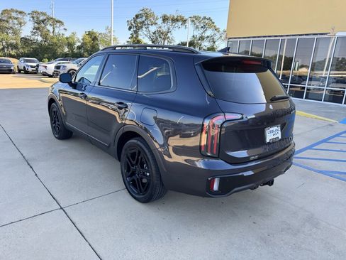 Used 2025 Kia Telluride EX X-Line image 24
