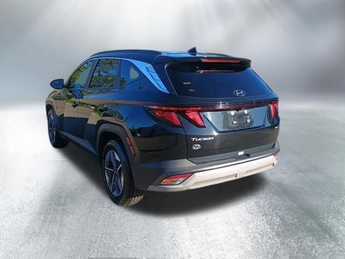 Used 2025 Hyundai Tucson SEL AWD/4WD image 3