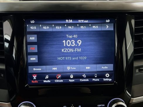 Used 2020 RAM 2500 Big Horn w/ Level 2 Equipment Group AWD/4WD image 10