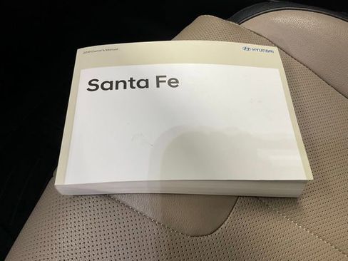 Used 2019 Hyundai Santa Fe Limited image 35