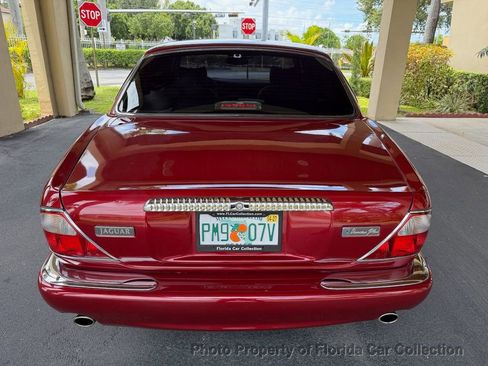 Used 1999 Jaguar XJ8 L RWD image 82