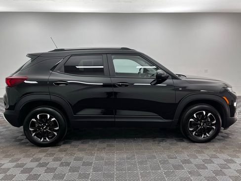 Used 2023 Chevrolet TrailBlazer LT AWD/4WD image 6