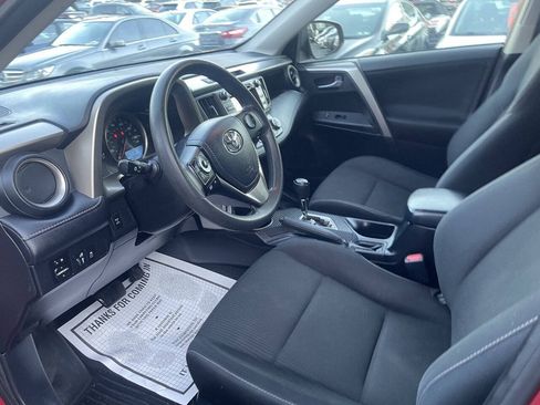 Used 2014 Toyota RAV4 XLE AWD/4WD image 10