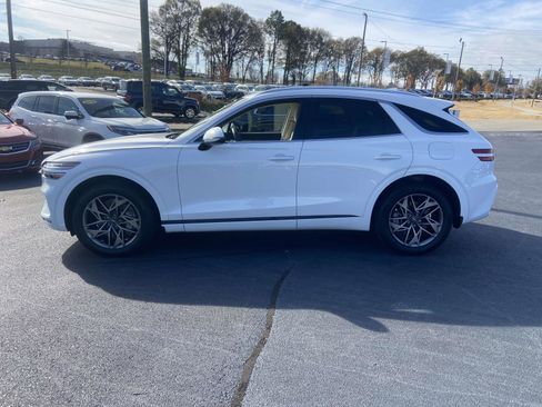 Used 2023 Genesis GV70 2.5T w/ Select Package image 6