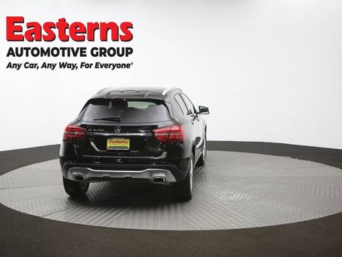 Used 2019 Mercedes-Benz GLA 250 4MATIC w/ Premium Package image 41