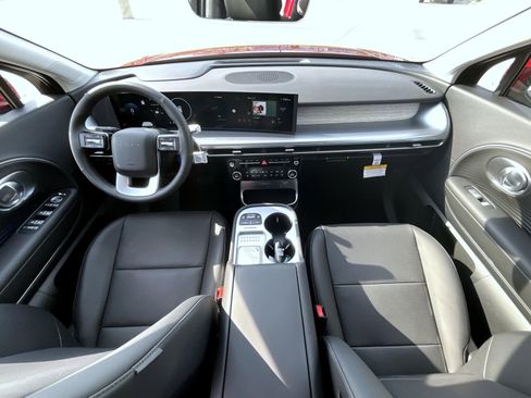 New 2026 Hyundai Ioniq 9 SEL image 14