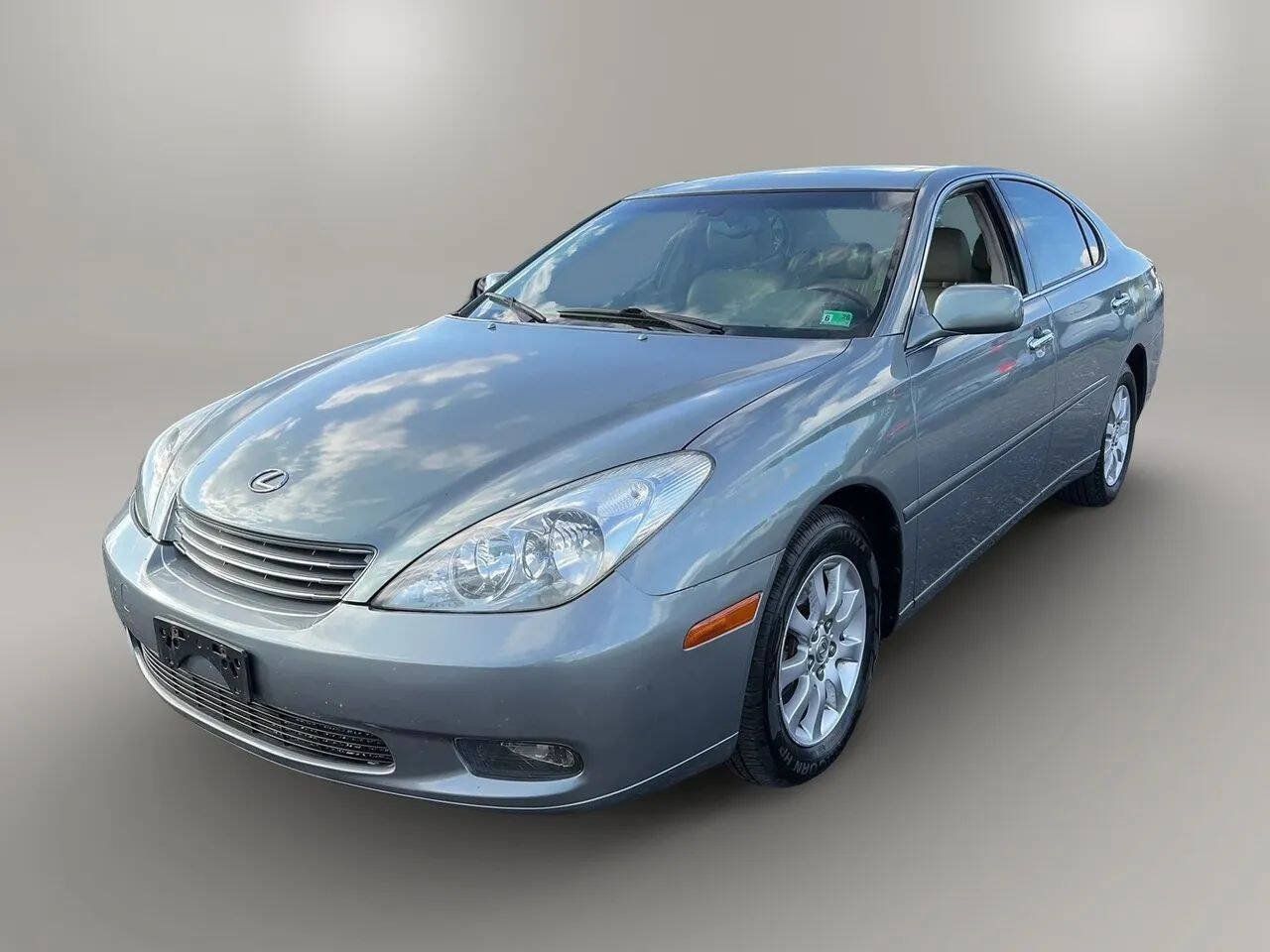 Used 2002 Lexus ES 330 FWD image 3