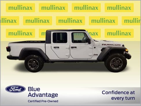 Used 2022 Jeep Gladiator Rubicon w/ Trailer Tow Package image 2