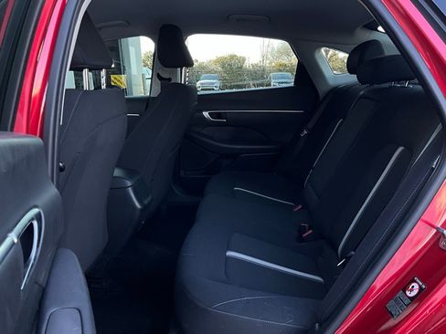 Used 2022 Hyundai Sonata SEL image 12