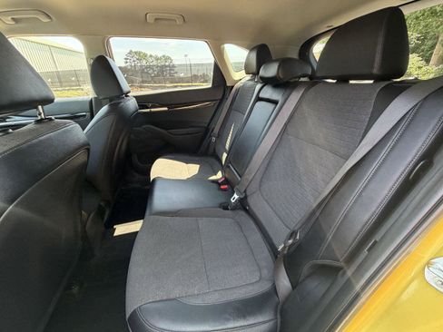 Used 2021 Kia Seltos S AWD/4WD image 14