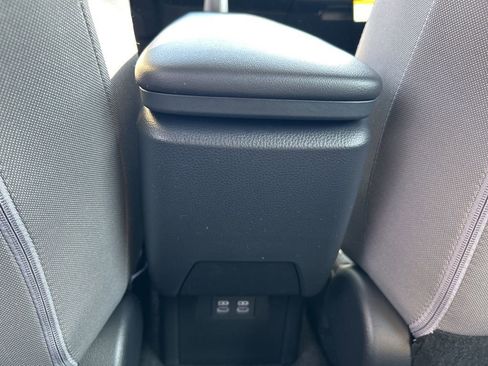 New 2026 Toyota Prius LE image 10