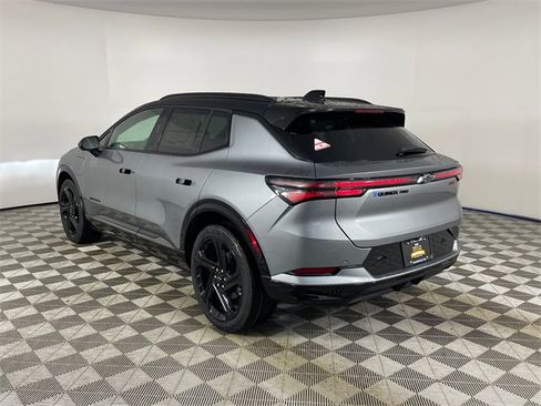 New 2026 Chevrolet Equinox EV RS image 19