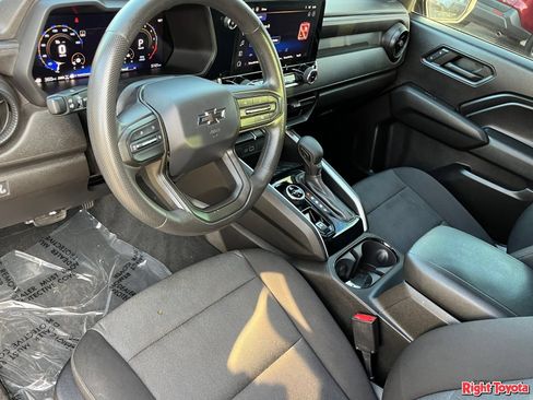Used 2024 Chevrolet Colorado Trail Boss AWD/4WD image 19