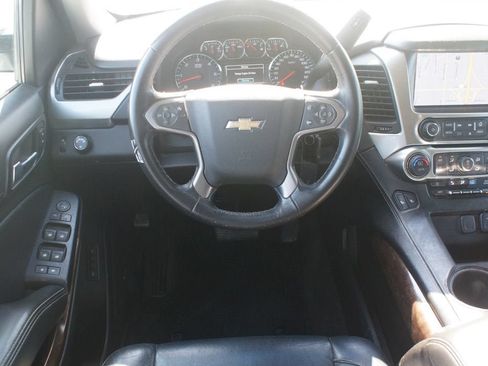 Used 2015 Chevrolet Tahoe LT RWD image 5
